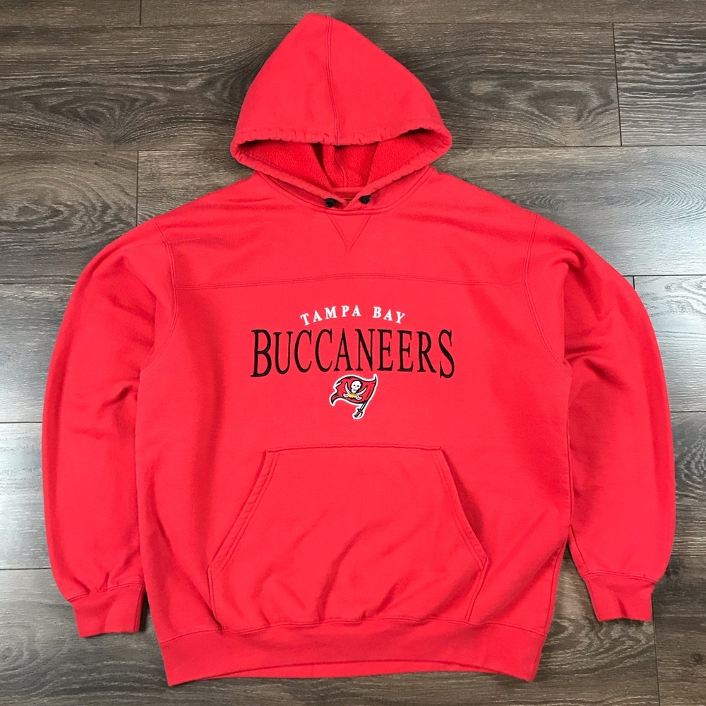 NFL Tampa Bay Buccaneers Mens Vintage Red Pullover Classic Fit Football Hoodie